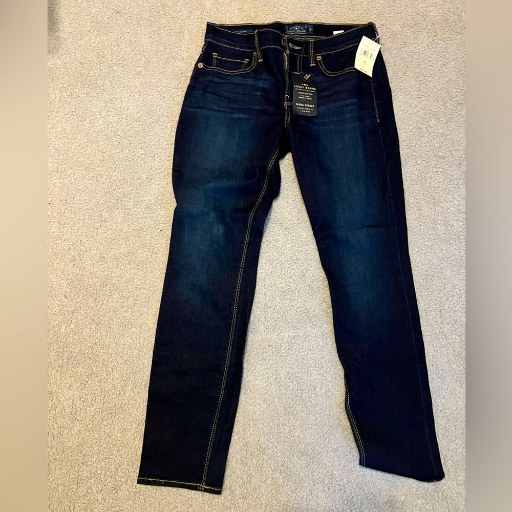 Lucky brand Sofia skinny ultra curvy fit mid rise jeans. Brand new. 29 ankle.